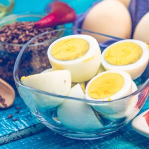 Vitamin B12: Warum es wichtig für Blut und Nerven ist