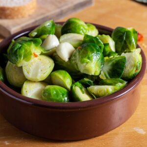 Vitamin K: Wirkung, Lebensmittel und Mangel